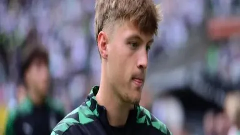 “意甲霸主连战连捷！国际米兰能否再掀胜利风暴？”